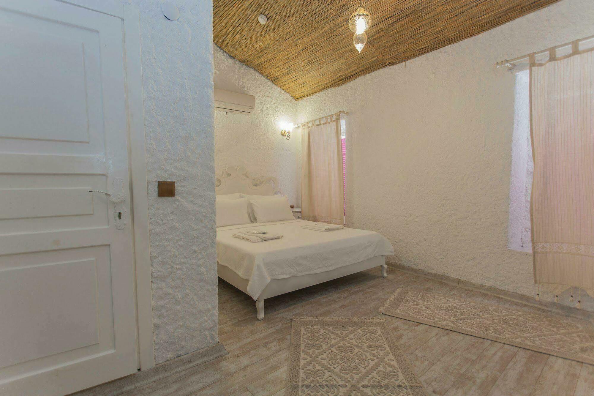 Alacati Alanur Otel Exterior photo